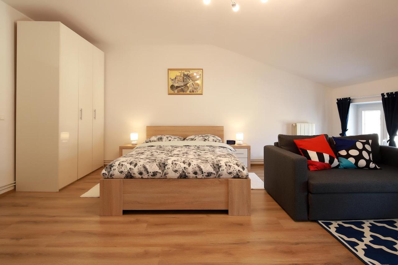 Sweet Loft Apartment "Blue" In Rijeka Center Exteriör bild